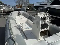 Zodiac Cherokee 495