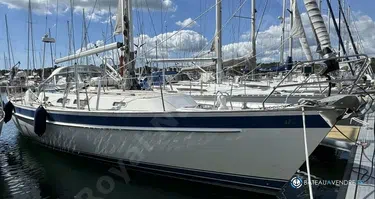 Hallberg Rassy  43