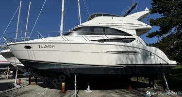 Meridian Yacht Sedan 341