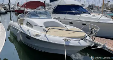 Beneteau Flyer 750 WA Air Step