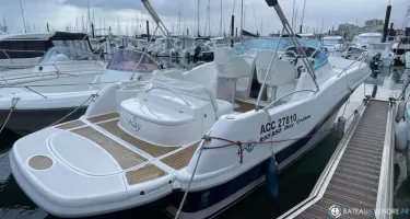 Rio  850 Day Cruiser