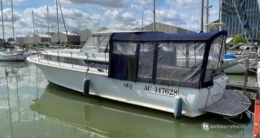 Chris Craft Commander 38