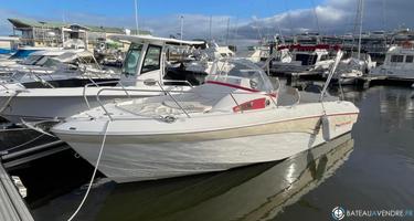 Pro Marine Belone 740 Sun Deck