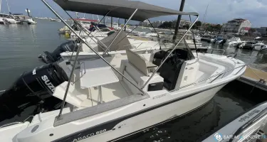 Ocqueteau Abaco 800 Open CC