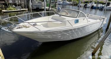 Beneteau Ombrine 700