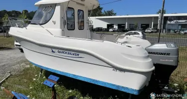 Quicksilver  580 Pilothouse