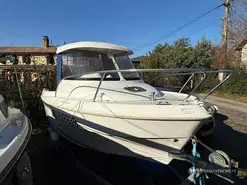 Quicksilver  530 Pilothouse