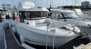 Beneteau Barracuda 9 Fly
