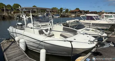 Jeanneau Cap Camarat 7.5 CC