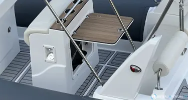 Four Seas F 580