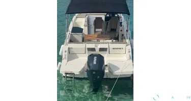 Quicksilver Activ 755 Sundeck