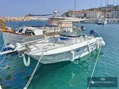 Sessa Marine Key Largo 25