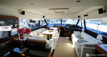 Prestige Yachts Prestige 620 Fly