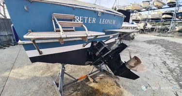 Chris Craft commander 23