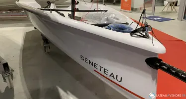 Beneteau First 14
