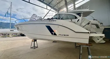 Beneteau Flyer 7 SUNdeck