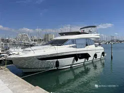 Prestige Yachts  520 Fly