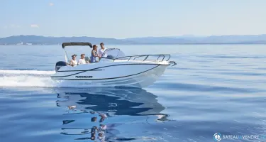 Quicksilver  675 Sundeck