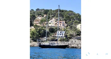 Siltala Yachts Nauticat 52