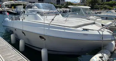 Beneteau Flyer 850 Sun Deck