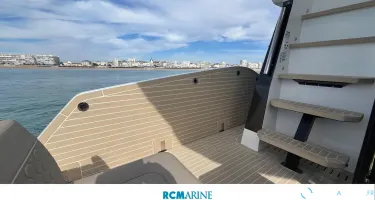 Galeon  400 Fly