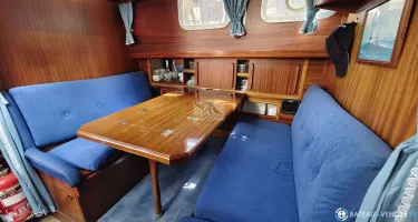 Siltala Yachts Nauticat 33
