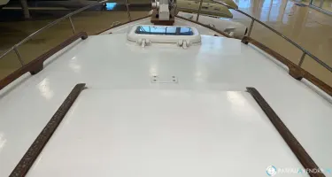 Majoni  36