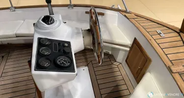 Majoni  36