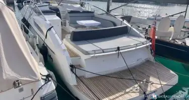 Windy  39 Camira