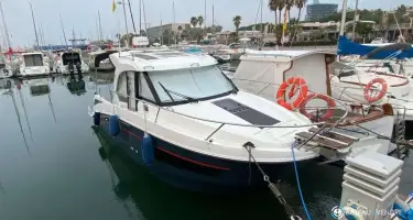 Beneteau Antares Serie 9