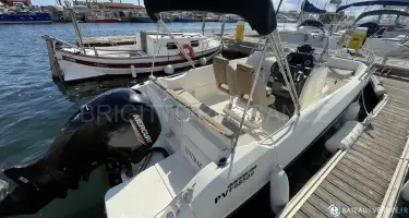 Quicksilver Activ 675 Open