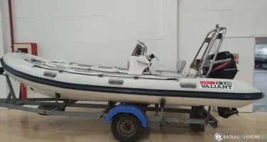Valiant  520 Vanguard