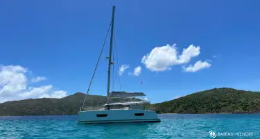 Fountaine Pajot Lucia 40