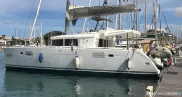 Lagoon  450