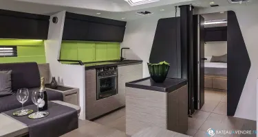 Ice Yachts  60