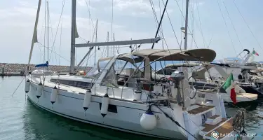 Beneteau Oceanis 48
