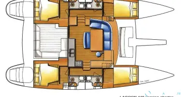 Lagoon  440