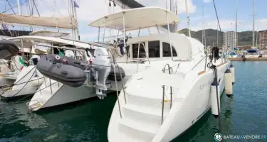 Lagoon  380