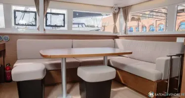 Lagoon  450 F
