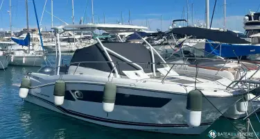 Jeanneau Cap Camarat 9.0 WA