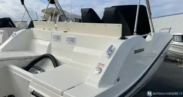 Quicksilver Activ 605 Open