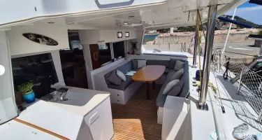 Lagoon  500