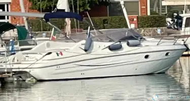 Sessa Marine Islamorada 32