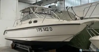 Boston Whaler  28 Conquest