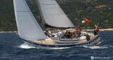 Hallberg Rassy  38