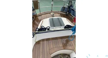 Hallberg Rassy  38