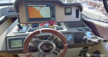 Azimut  40 S