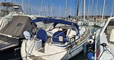 Bavaria 42 cruiser