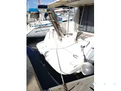 Azimut  40