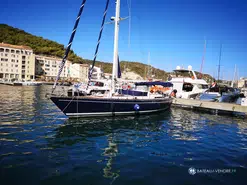 Ferretti Altura 53